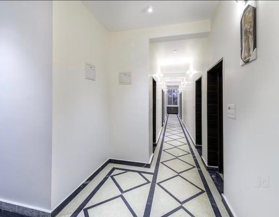 Guest room corridor